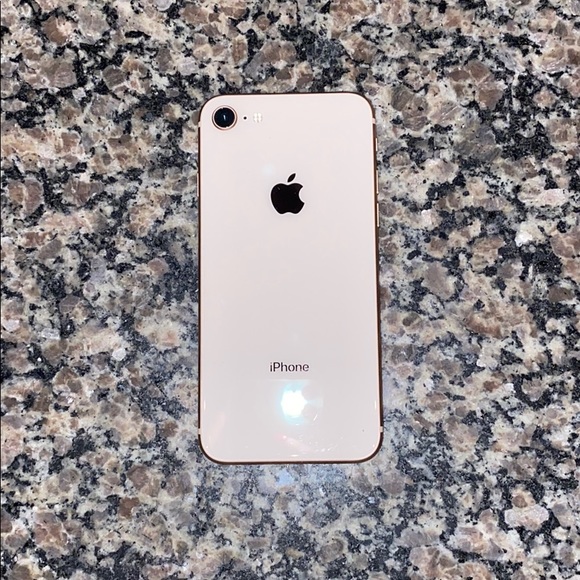 Used iPhone 8 - Picture 1 of 4